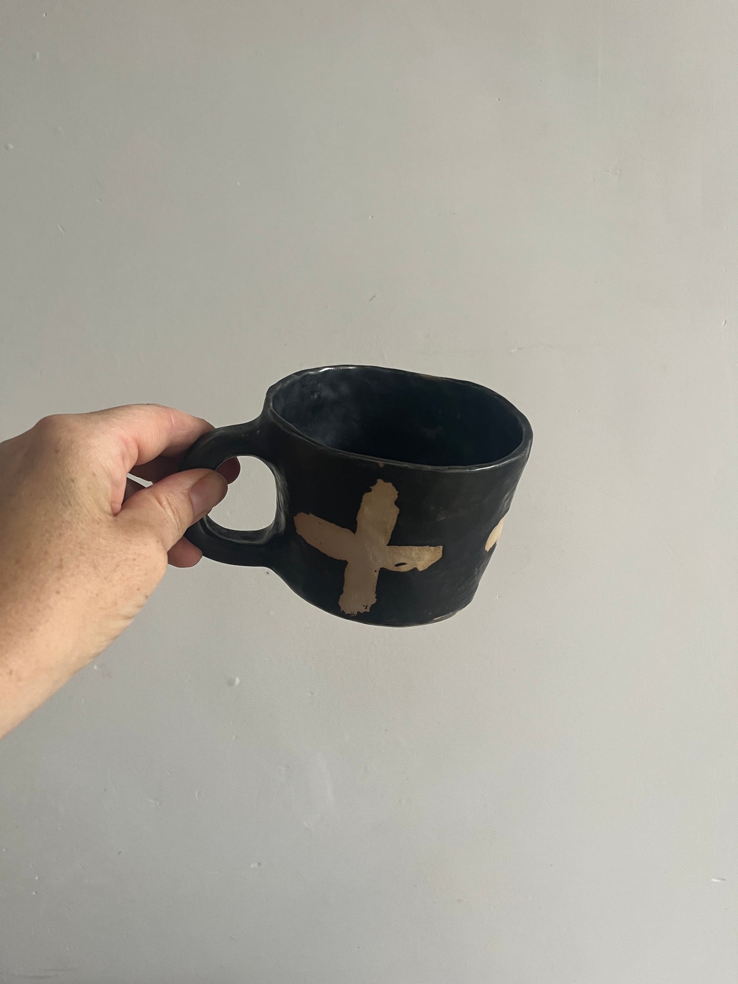 Cross Sign Cup