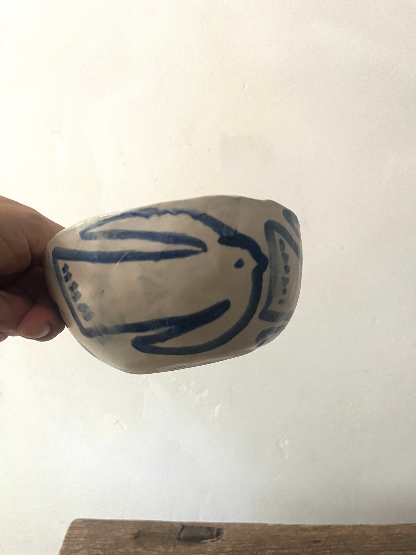 Stoneware bowl with bird design MADE TO ORDER