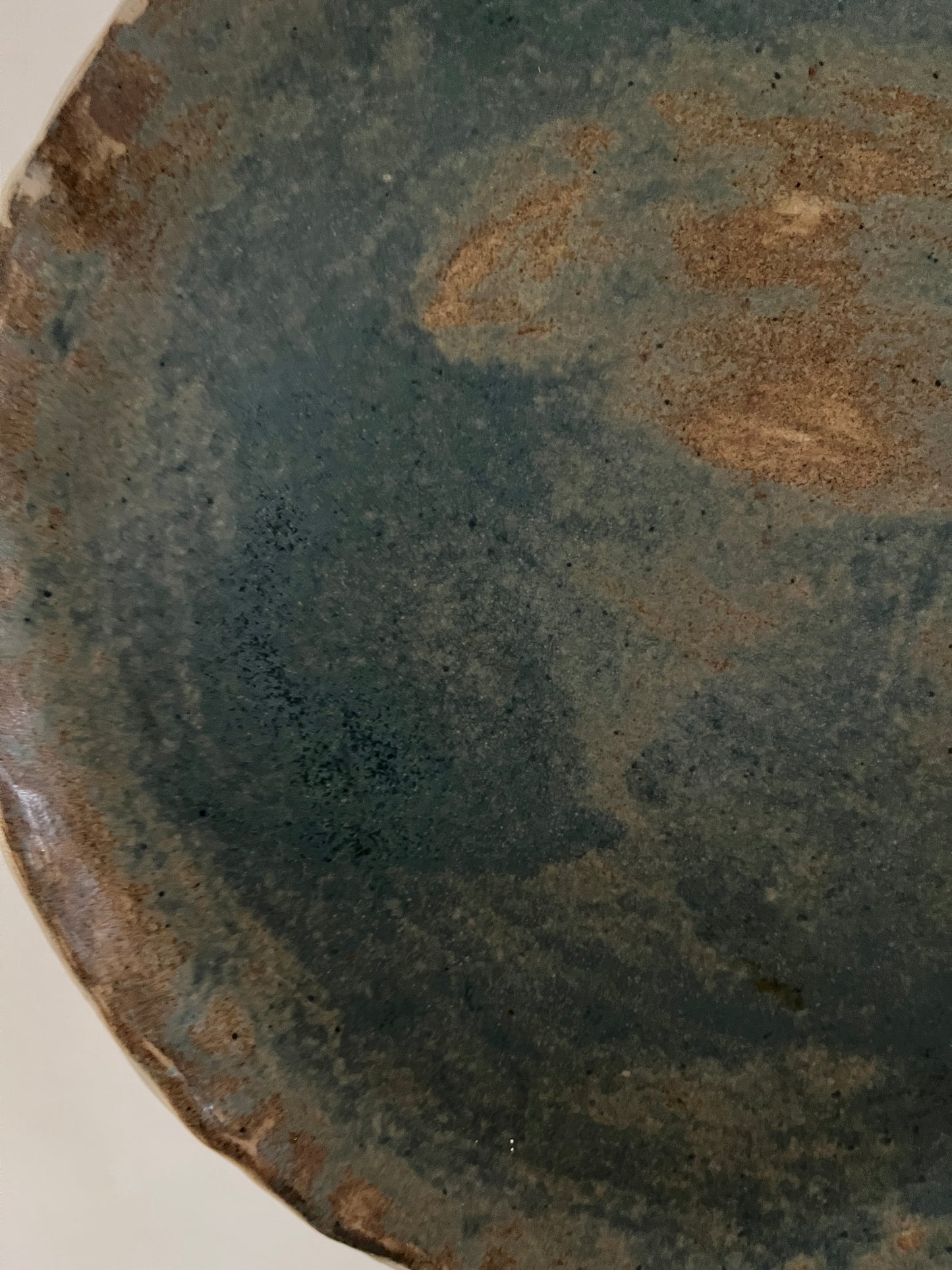 Blue tones plate