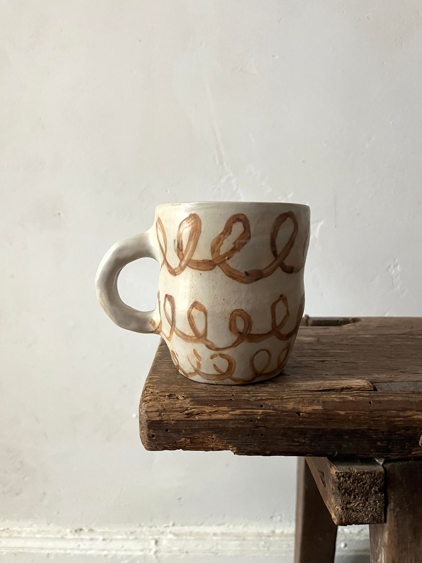 Squiggles cup