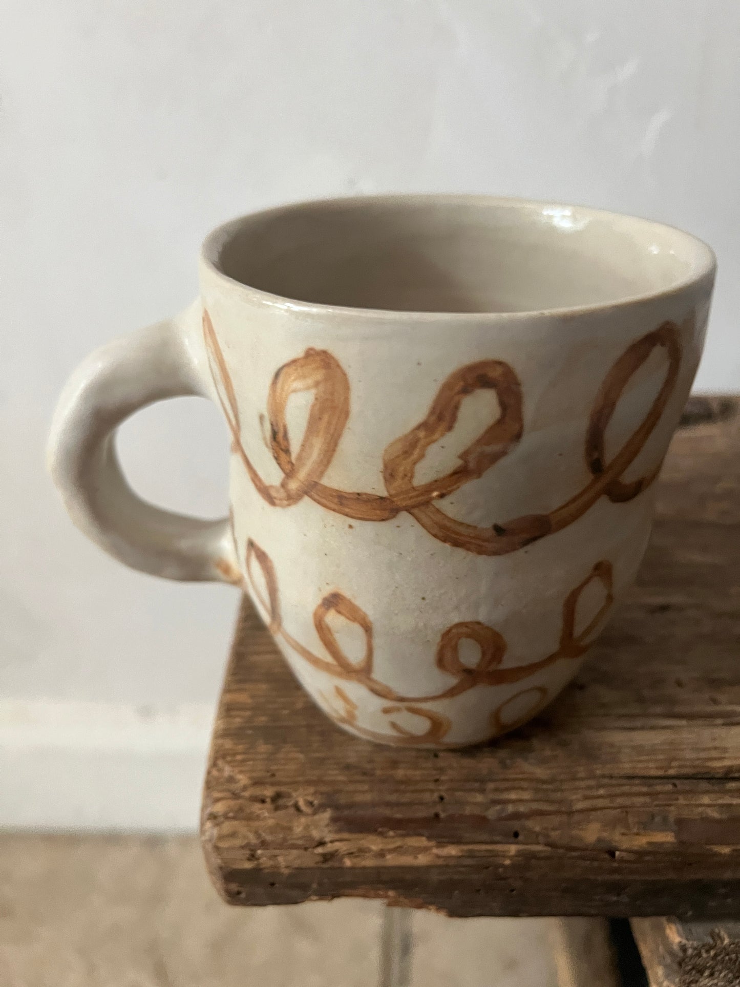 Squiggles cup