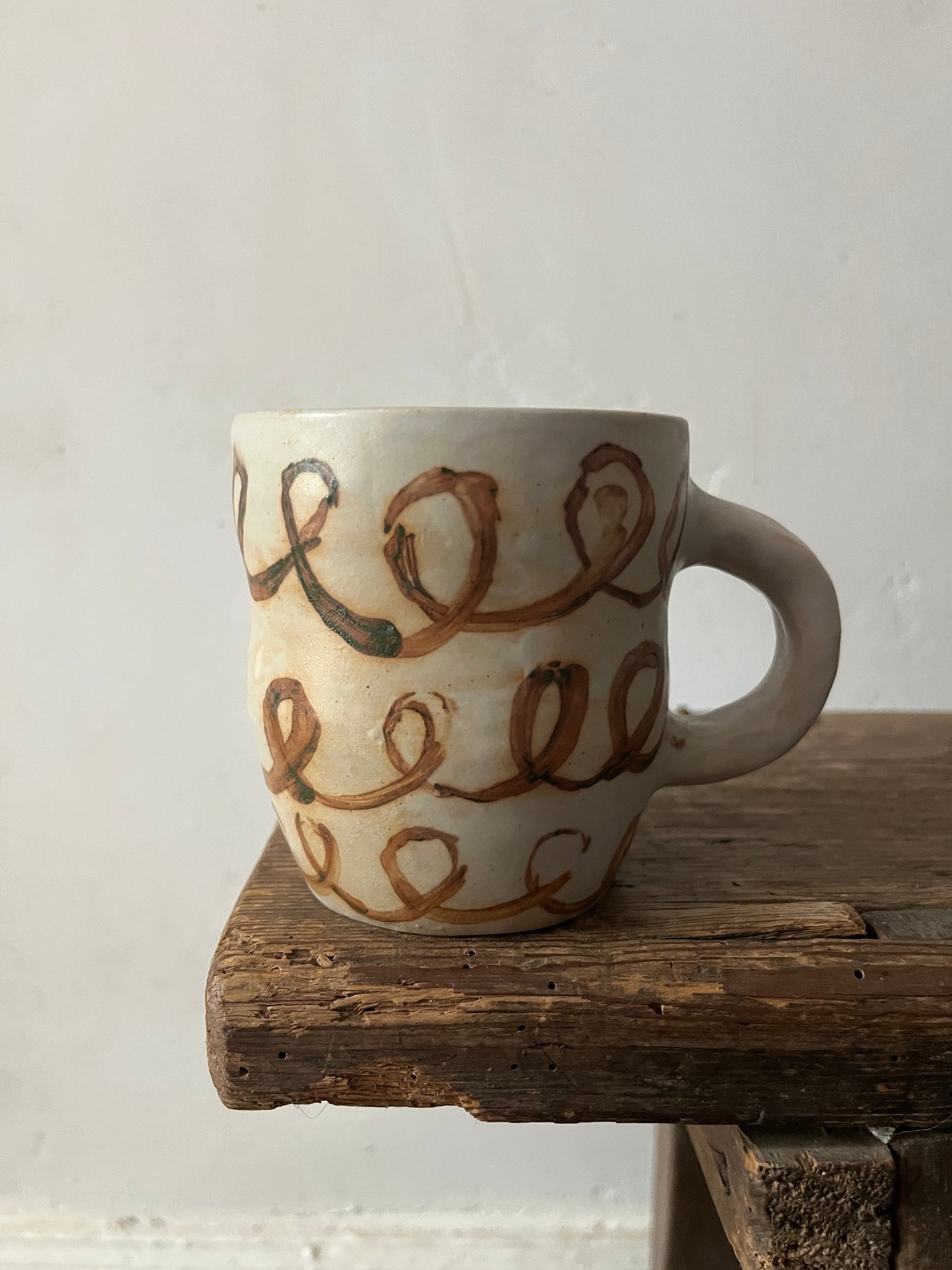 Squiggles cup
