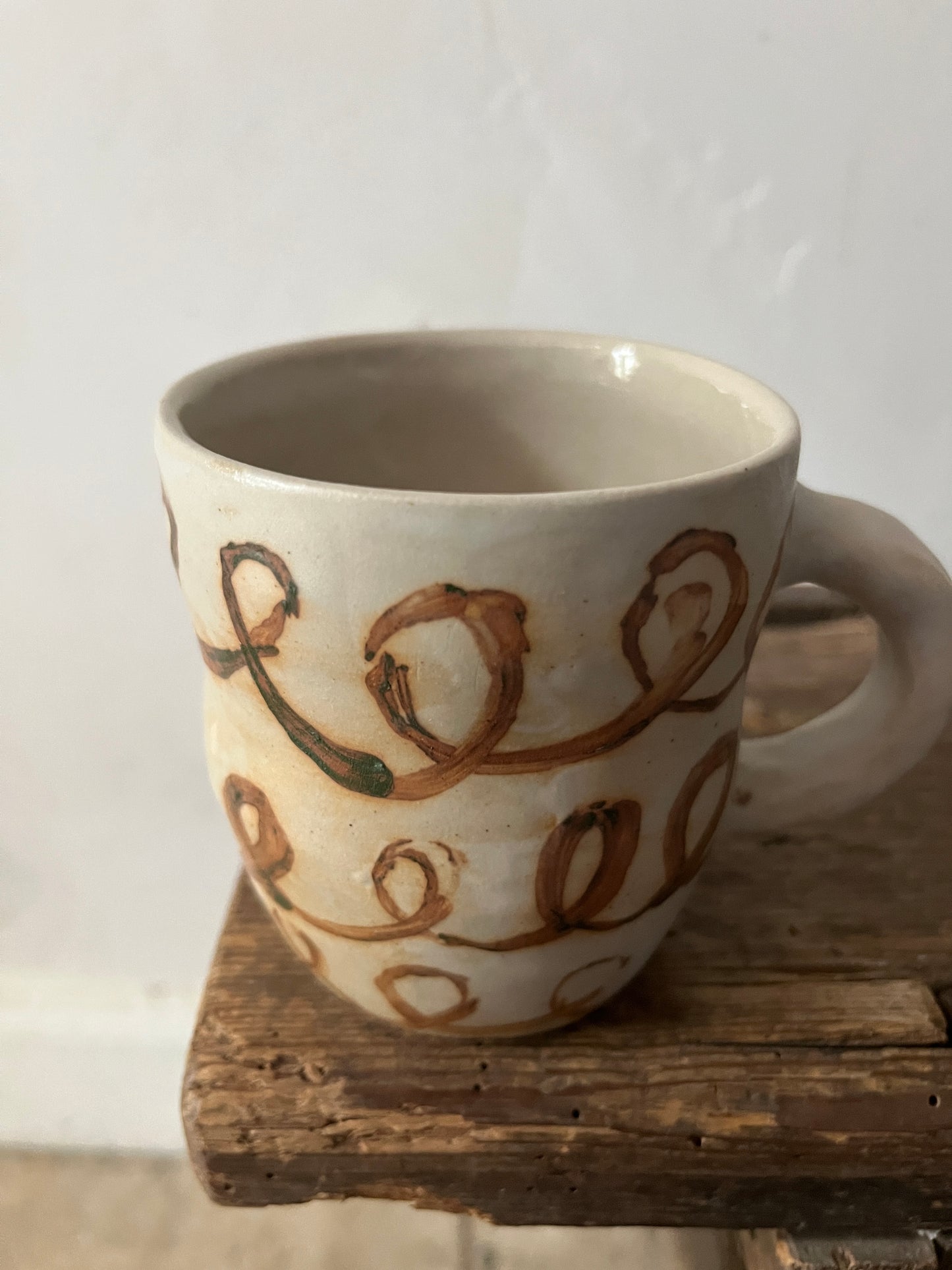 Squiggles cup